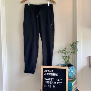 Apana Performance Joggers